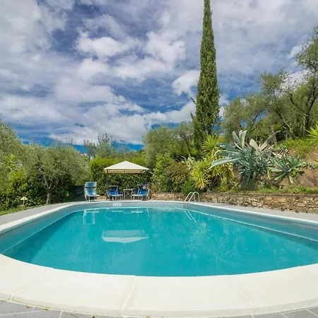 別荘 Giglio Country With Private Pool Near ルッカ